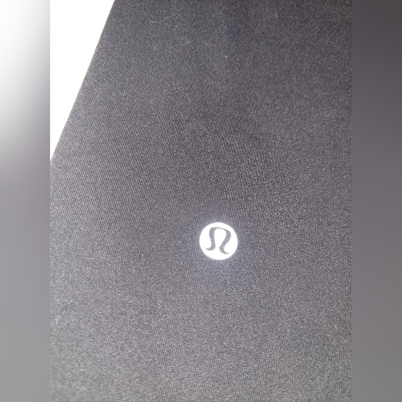 Black baggy Lululemon yoga pants - Picture 2 of 7